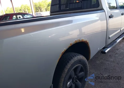 2010 Nissan Titan из США, поврежденный, VIN 1N6AA0SJ4AN303222